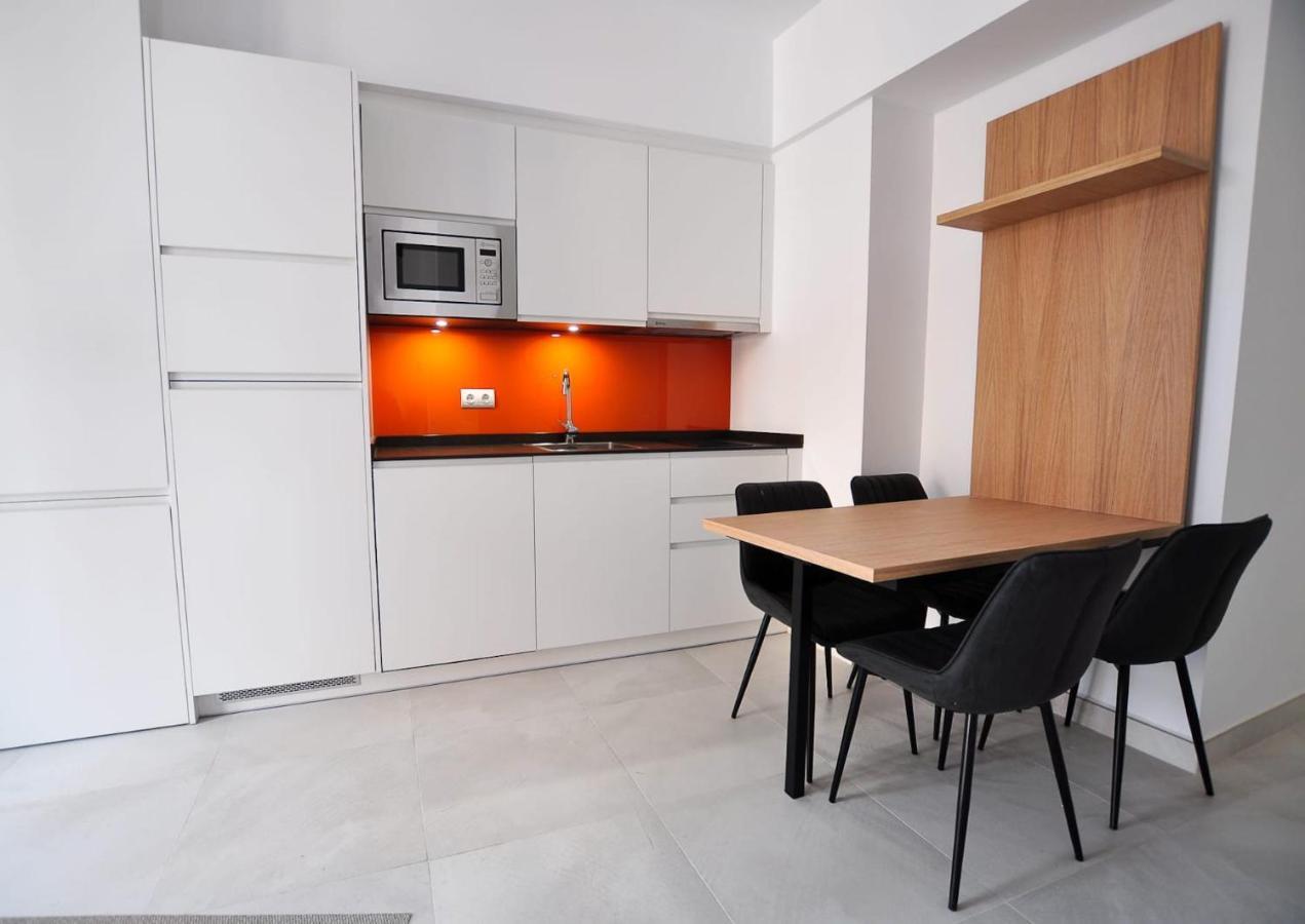Capuchinos Cathedral Apartments มาลากา ภายนอก รูปภาพ